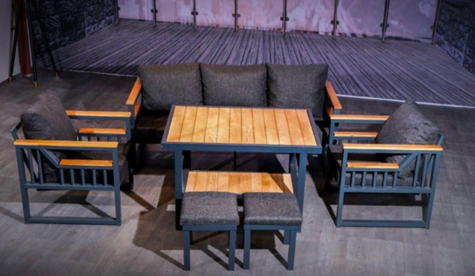 BORULU BALKON MOBİLYASI